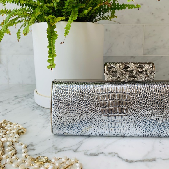 Silver Crocodile Diamond Clutch - Picture 7 of 12